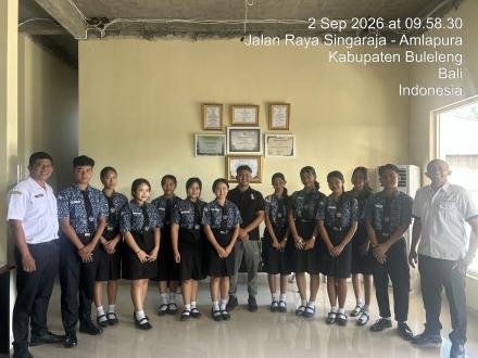 SMKN 1 Tejakula dan Pemerintah Desa Les Bersinergi Lewat Program 
